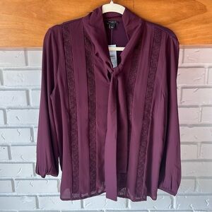 Ann Taylor Petite Mixed Media Lace Tie Neck Blouse in Plum Rose, Small Petite SP